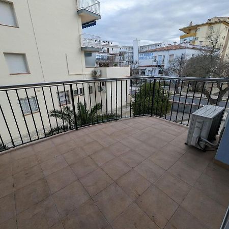Apartamento En Roses, A 2 Minutos A Pie De Playa Εξωτερικό φωτογραφία