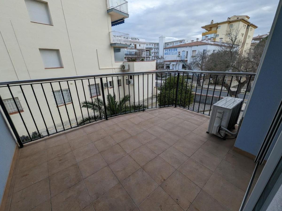 Apartamento En Roses, A 2 Minutos A Pie De Playa Εξωτερικό φωτογραφία