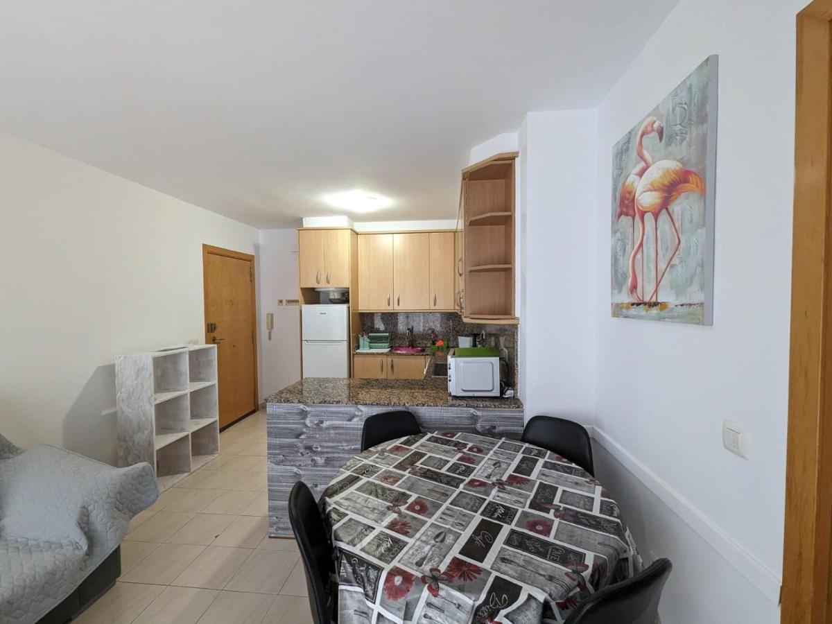 Apartamento En Roses, A 2 Minutos A Pie De Playa Εξωτερικό φωτογραφία
